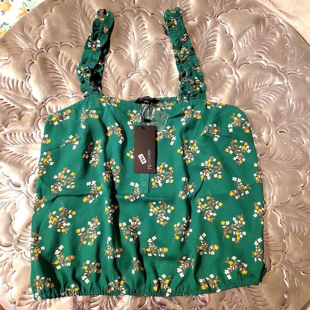 NWTtank top elastic straps, and waist, polyester material, very,cool for summer,